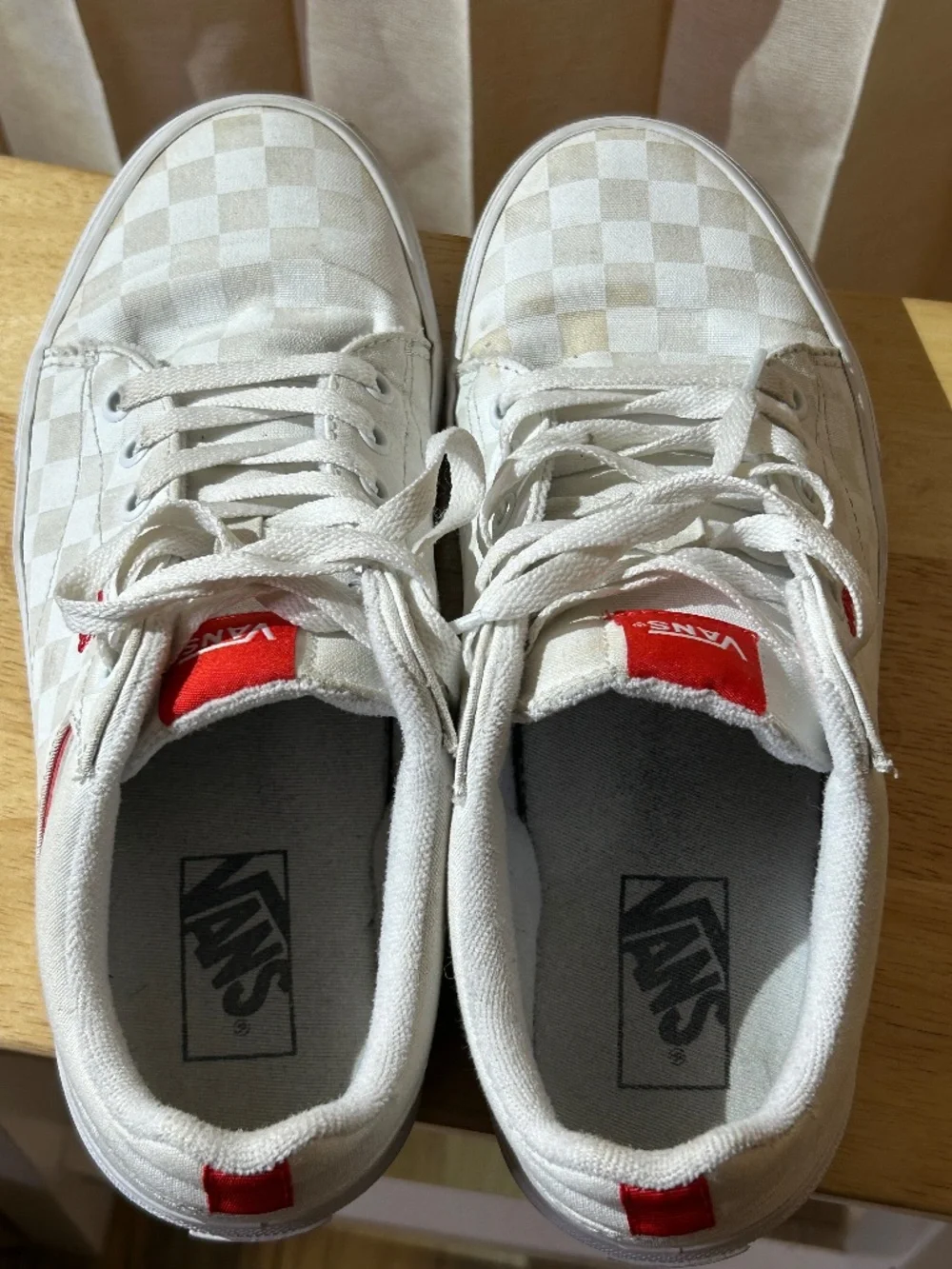 VANS Off The Wall White Checkerboard Canvas Lace-Up Sneakers US 9.5 EU 40.5